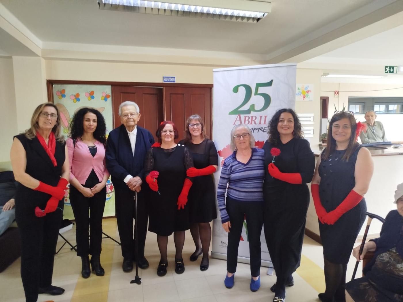 As Palavras de Abril chegaram a quem usufrui de uma Vida Maior