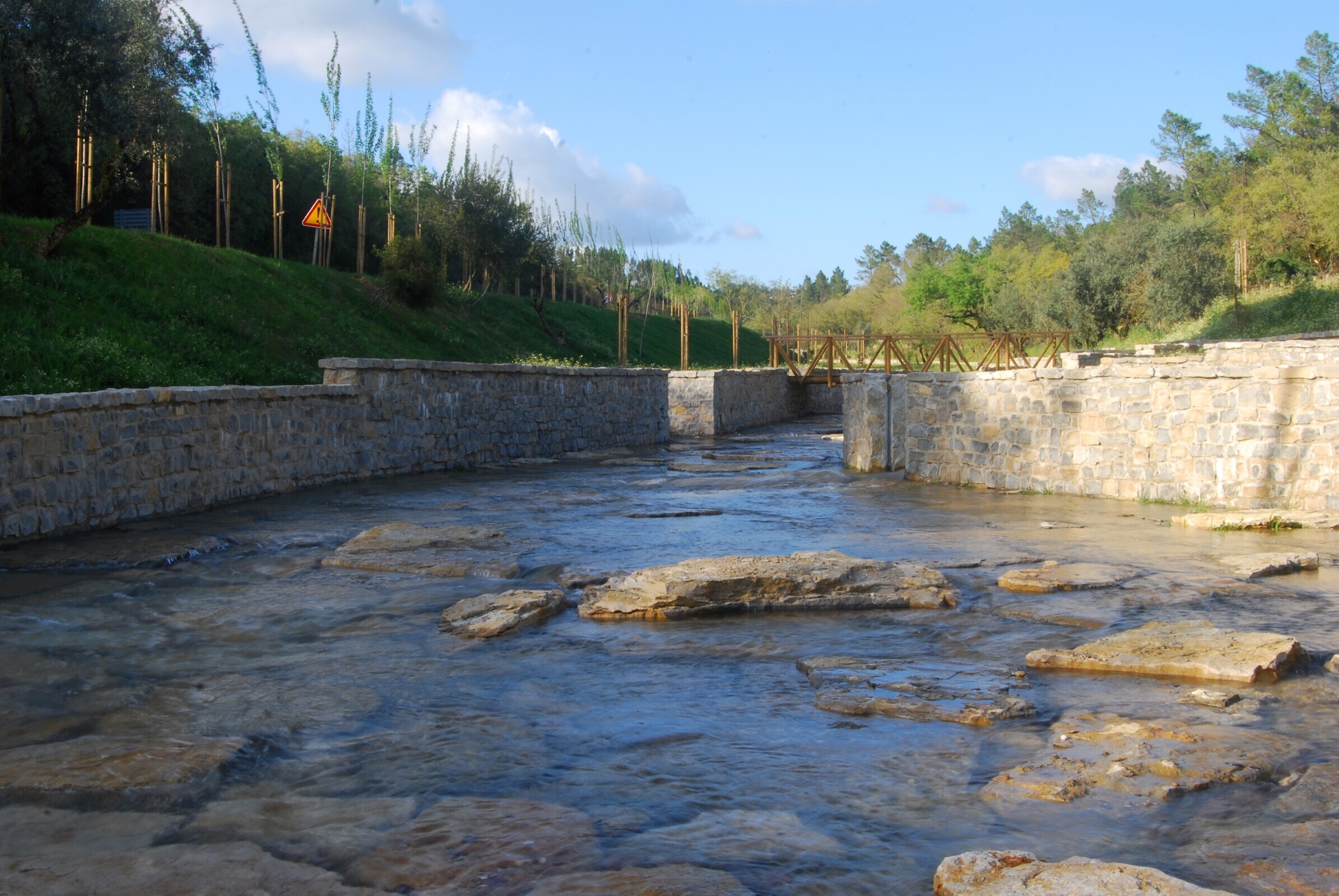 Olhos d’Água e Nascente do Rio Nabão